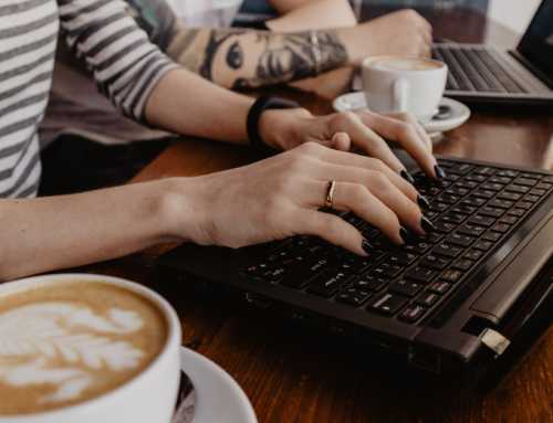 Should Coffee Shops Go Laptop Free